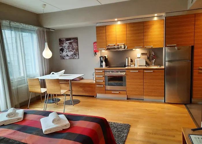 Levi Suites Unna Mannu